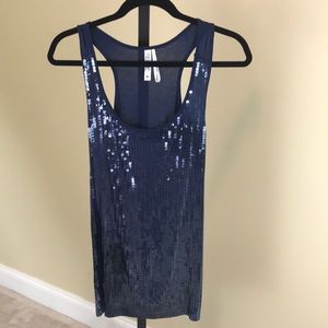 Kische Women’s Sequin Tank Top. Size Medium